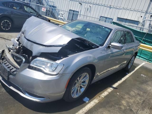 2017 Chrysler 300 Limited