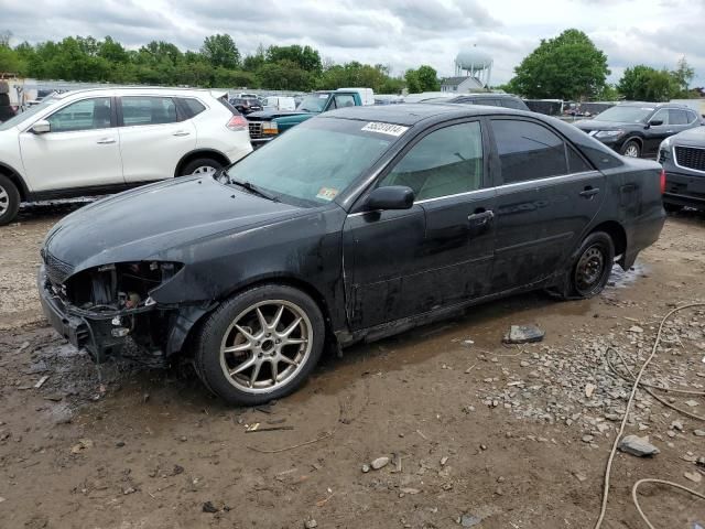 2004 Toyota Camry LE