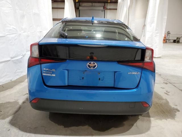2020 Toyota Prius LE