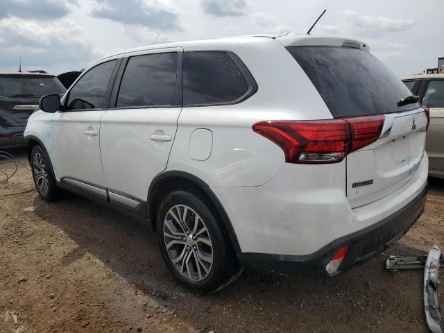 2016 Mitsubishi Outlander SE