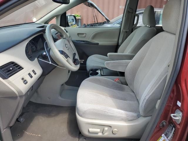 2012 Toyota Sienna LE