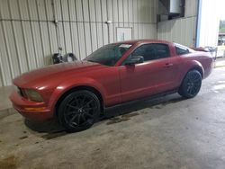 Salvage cars for sale from Copart Florence, MS: 2005 Ford Mustang