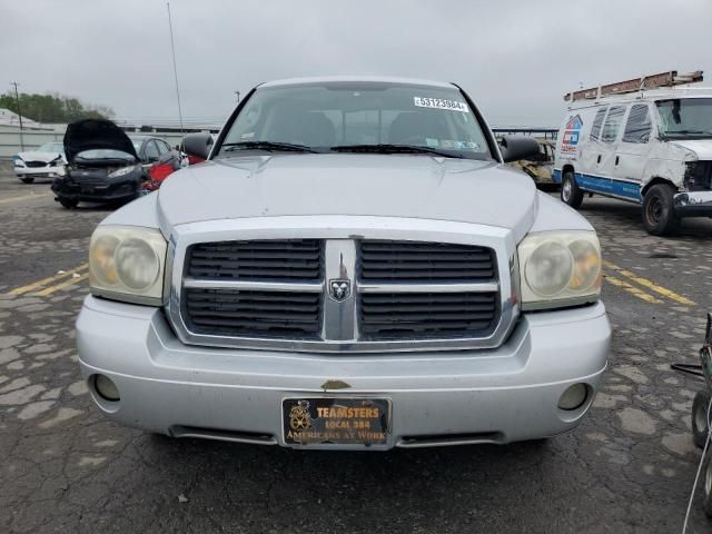 2006 Dodge Dakota Quad SLT