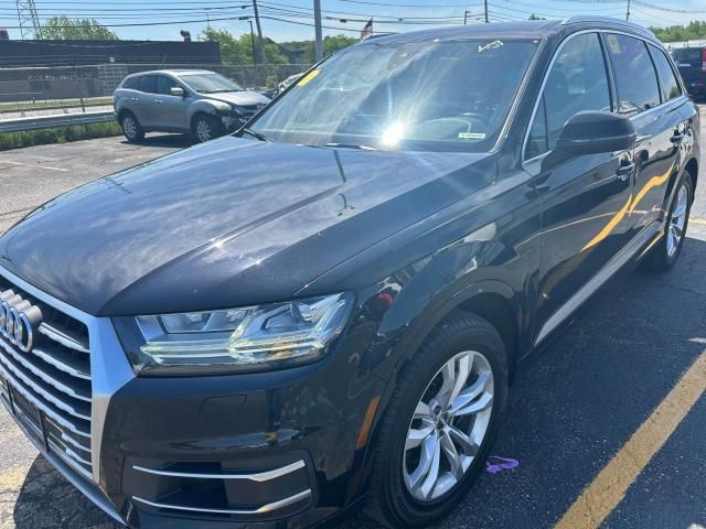 2017 Audi Q7 Premium Plus