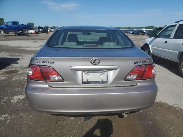 2004 Lexus ES 330