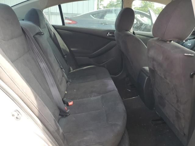 2011 Nissan Altima Base