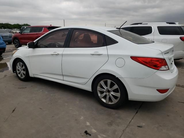 2013 Hyundai Accent GLS