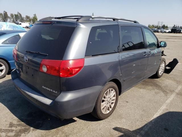 2008 Toyota Sienna XLE