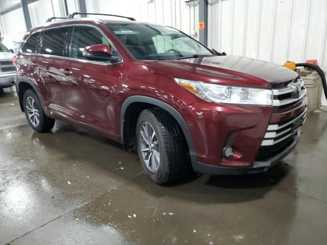 2018 Toyota Highlander SE