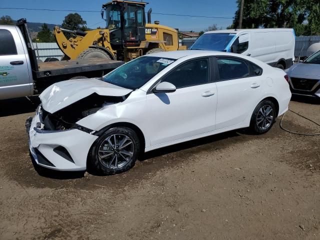 2023 KIA Forte LX