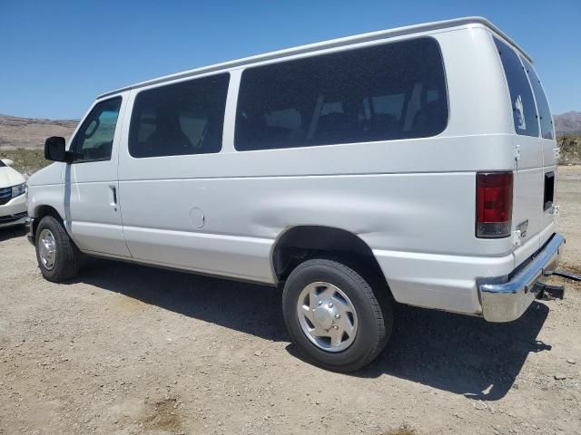 2010 Ford Econoline E350 Super Duty Wagon