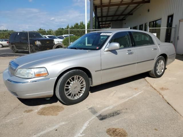 2009 Lincoln Town Car Signature Limited