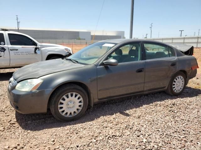 2004 Nissan Altima Base