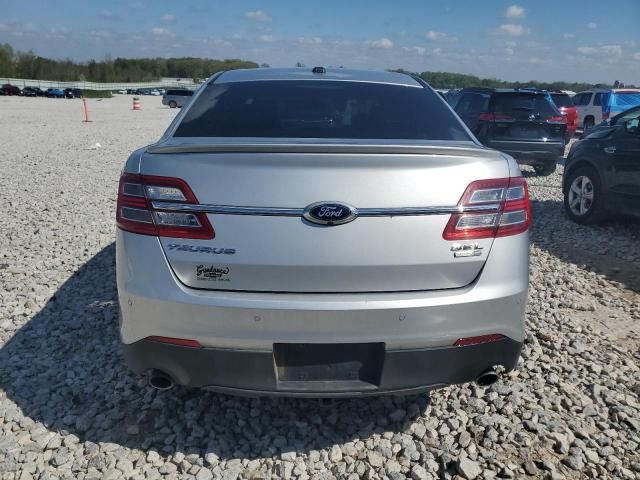 2013 Ford Taurus SEL