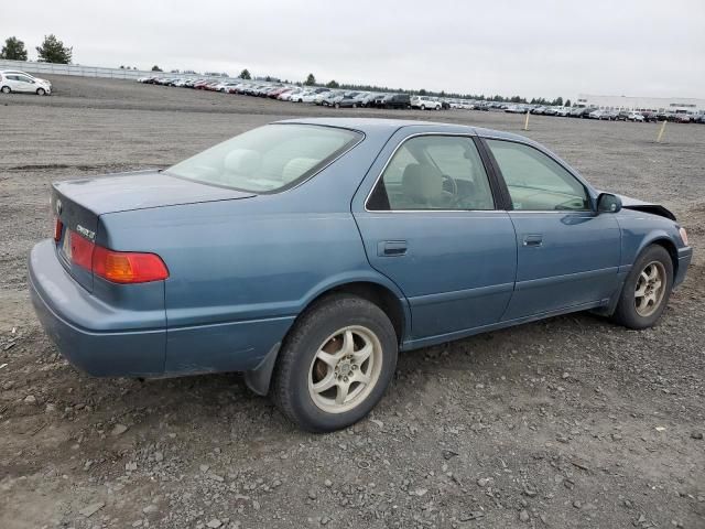 2000 Toyota Camry CE