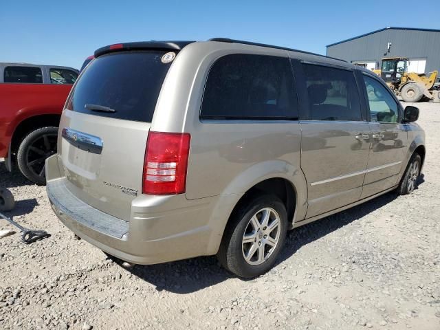 2009 Chrysler Town & Country Touring