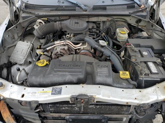 2002 Dodge Dakota Base