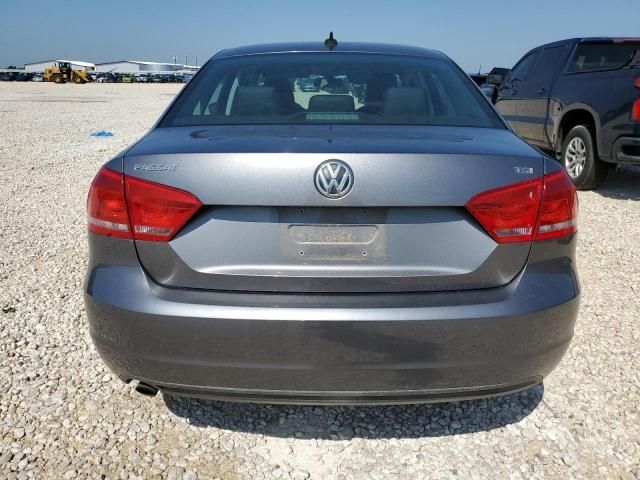 2015 Volkswagen Passat S