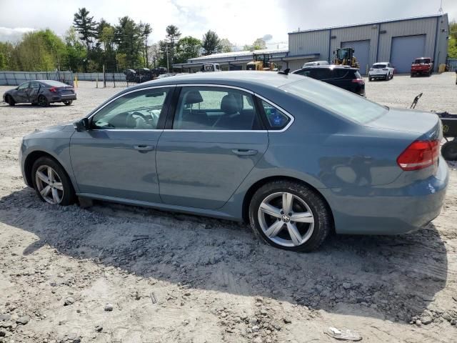 2013 Volkswagen Passat SE