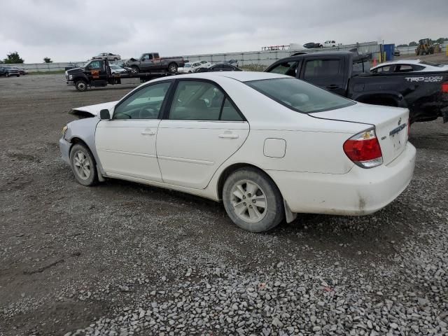 2005 Toyota Camry LE