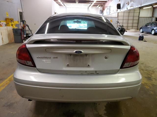 2005 Ford Taurus SE