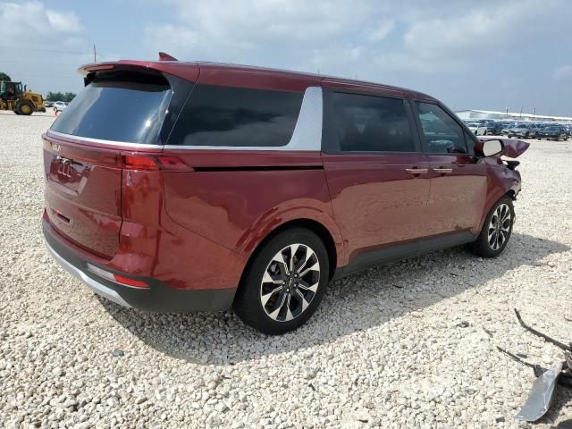 2024 KIA Carnival EX