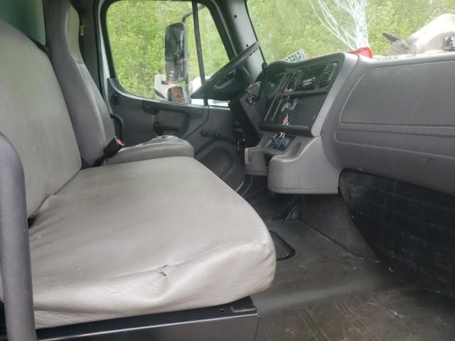 2007 Freightliner M2 106 Medium Duty