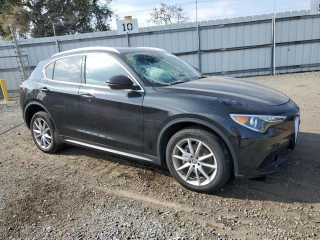 2018 Alfa Romeo Stelvio TI