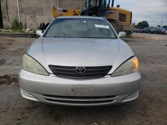 2004 Toyota Camry LE