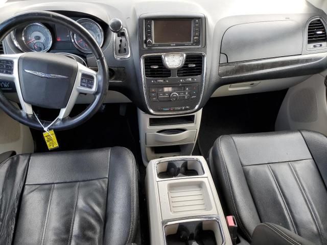 2015 Chrysler Town & Country Touring