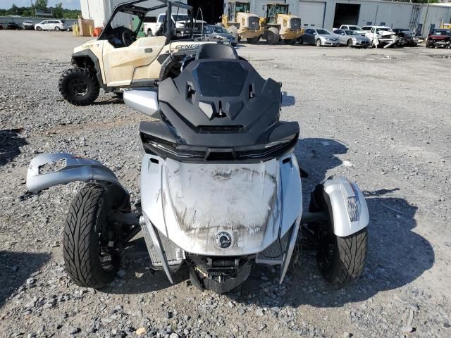 2022 Can-Am Spyder Roadster RT