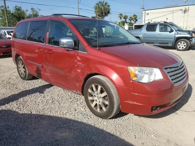 2009 Chrysler Town & Country Touring