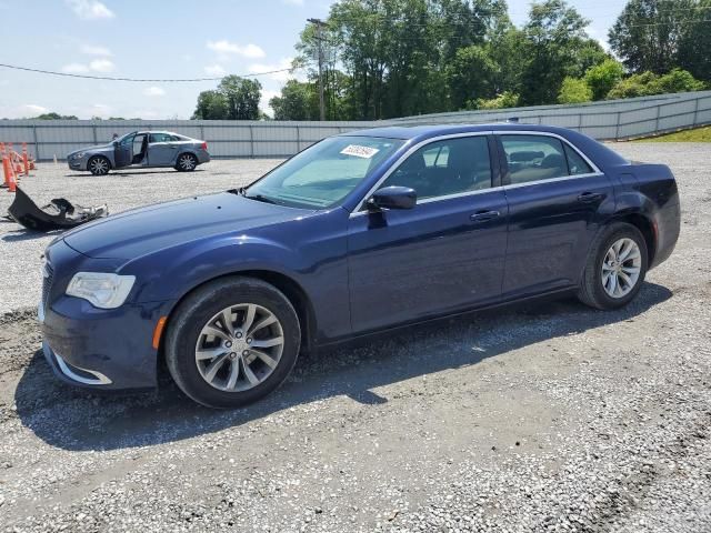 2016 Chrysler 300 Limited