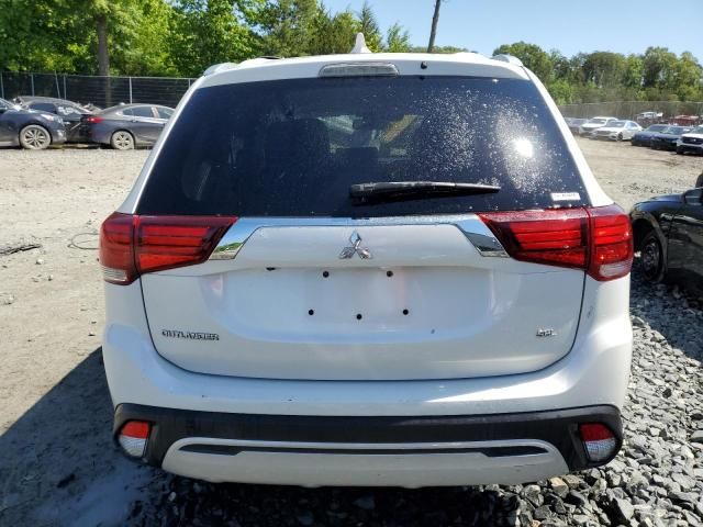 2020 Mitsubishi Outlander SE