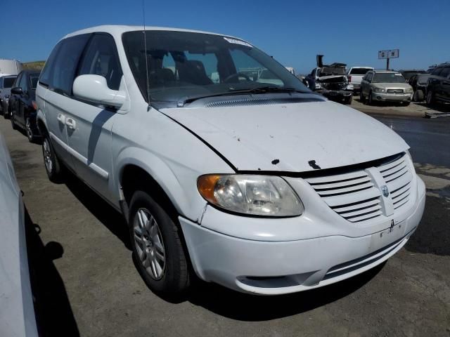 2005 Dodge Caravan SE