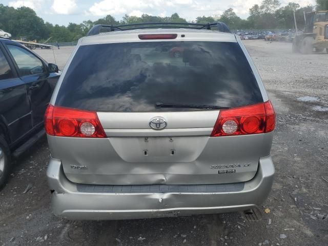 2009 Toyota Sienna CE