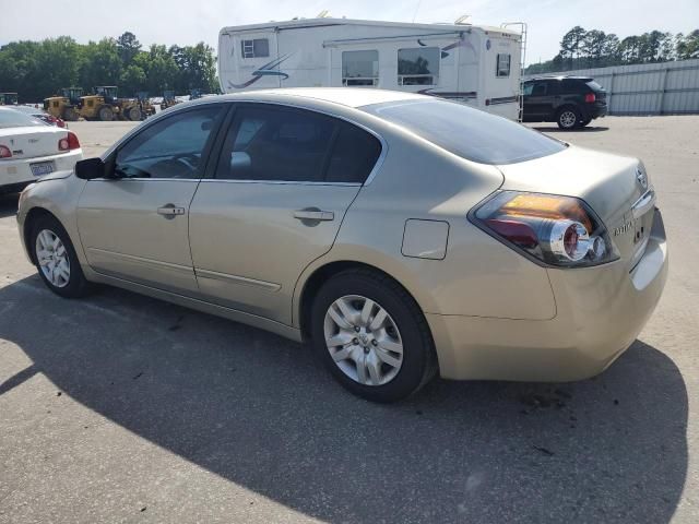 2010 Nissan Altima Base