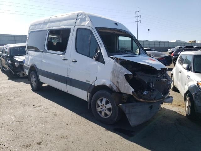 2010 Mercedes-Benz Sprinter 2500