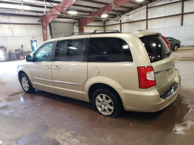 2012 Chrysler Town & Country Touring