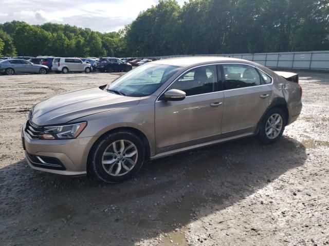 2016 Volkswagen Passat S