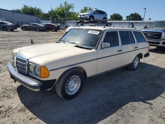 1983 Mercedes-Benz 300 TDT