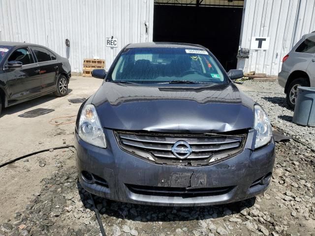 2010 Nissan Altima Base