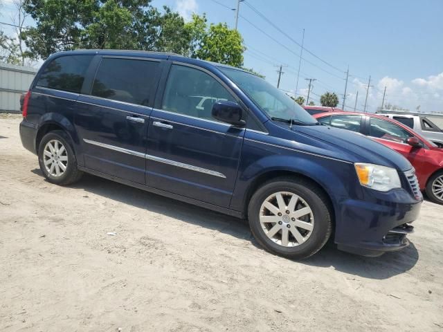 2015 Chrysler Town & Country Touring