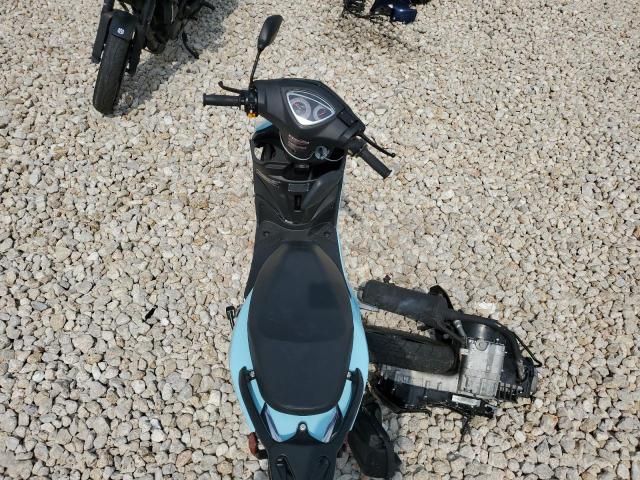 2022 Znen Scooter