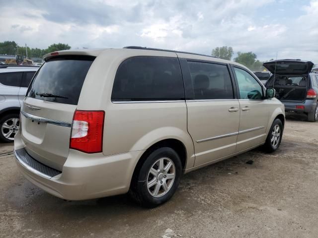 2012 Chrysler Town & Country Touring