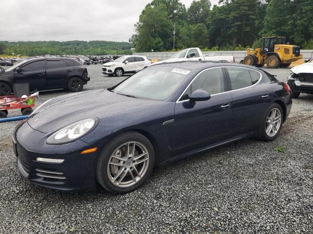 2019 Porsche Panamera S