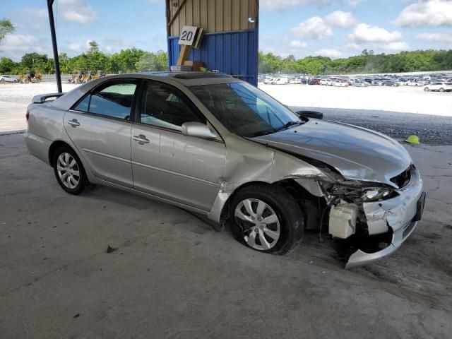 2005 Toyota Camry LE