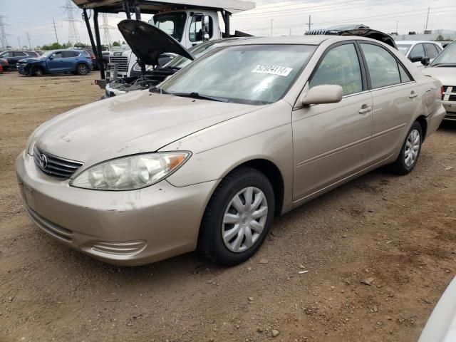 2005 Toyota Camry LE