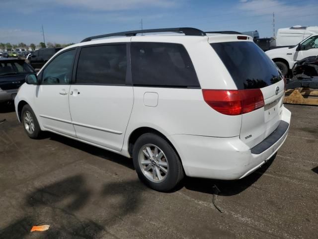 2004 Toyota Sienna CE