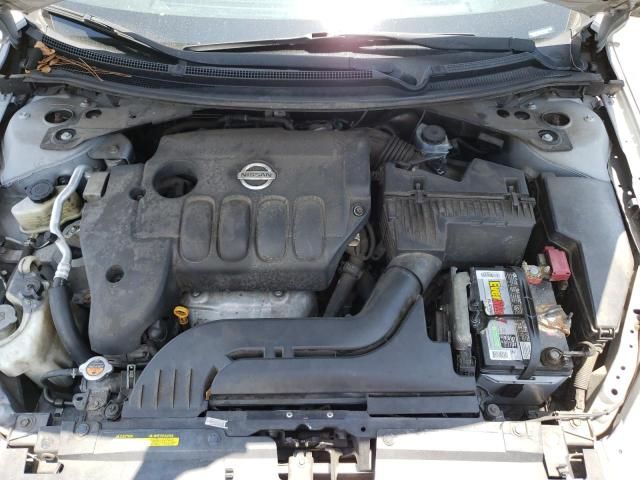 2011 Nissan Altima Base